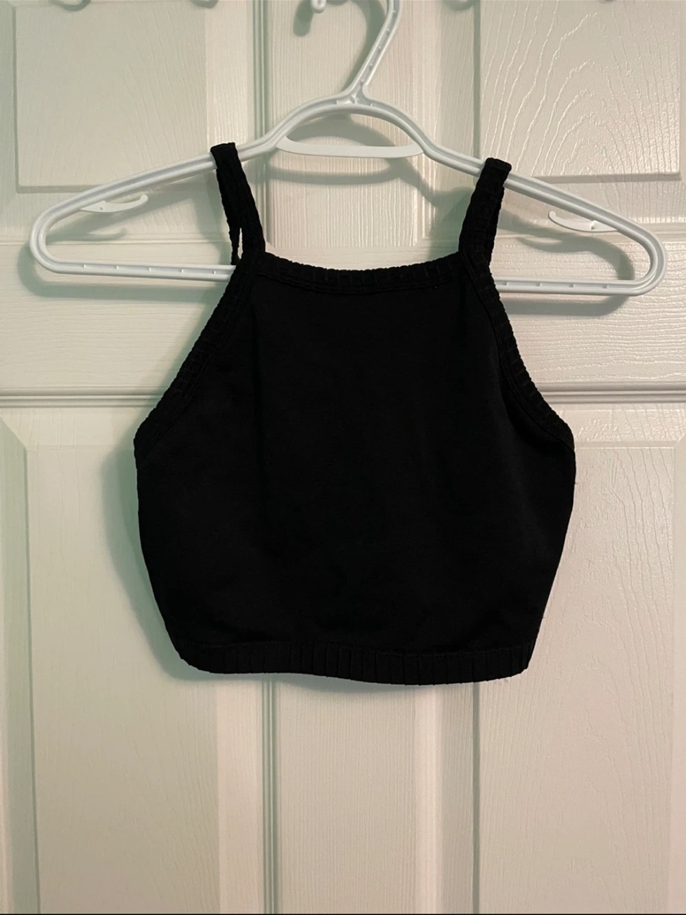 Forever 21 Black Cropped Tank Top